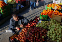 تنور داغ بازار شب یلدا و گشت‌های نظارتی در گرمسار