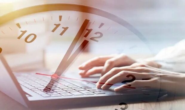 ادارههای سمنان تا آخر بهمن ۱۴۰۳ پنجشنبهها دور کار شدند ادارههای سمنان تا آخر بهمن ۱۴۰۳ پنجشنبهها دور کار شدند