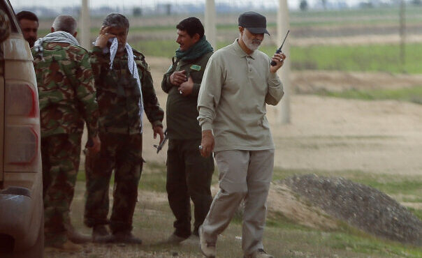 شهید سلیمانی معمار امنیت منطقهای و جهانی؛ وقتی دروغ آمریکا در جنگ با تروریسم افشا شد شهید سلیمانی معمار امنیت منطقهای و جهانی؛ وقتی دروغ آمریکا در جنگ با تروریسم افشا شد