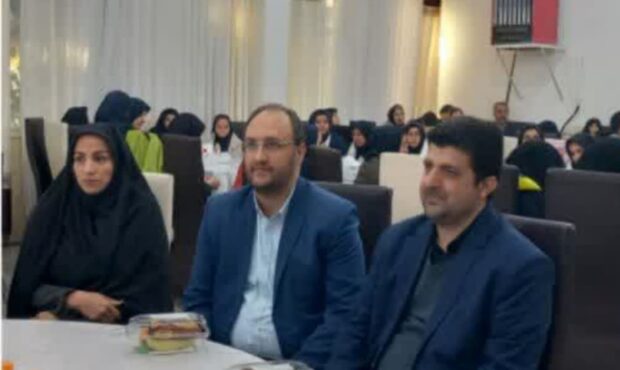 همایش گرامیداشت روز جهانی توانخواهان با حضور فرماندار گرمسار برگزار شد. همایش گرامیداشت روز جهانی توانخواهان با حضور فرماندار گرمسار برگزار شد.