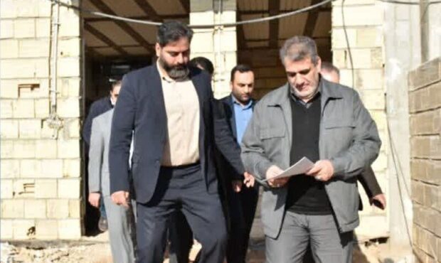 بازدید استاندار از طرح جایگزین خانههای ناایمن مسکن مهر سمنان بازدید استاندار از طرح جایگزین خانههای ناایمن مسکن مهر سمنان
