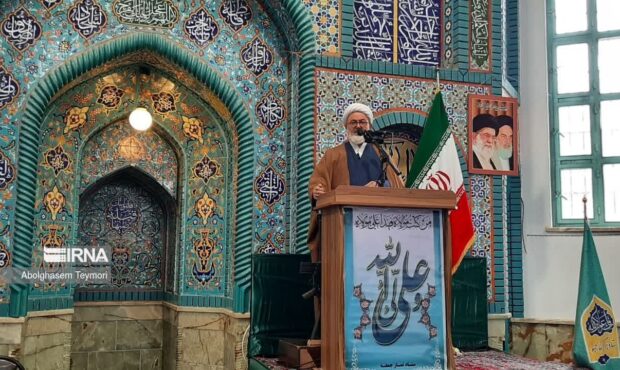 امام جمعه شاهرود: پذیرش آتشبس برای رژیم صهیونیستی به معنای شکست است امام جمعه شاهرود: پذیرش آتشبس برای رژیم صهیونیستی به معنای شکست است