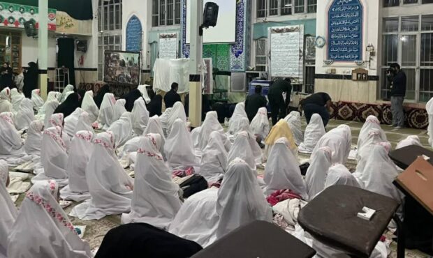 ضیافت افطاری ویژه روزه اولیها در ایوانکی ضیافت افطاری ویژه روزه اولیها در ایوانکی