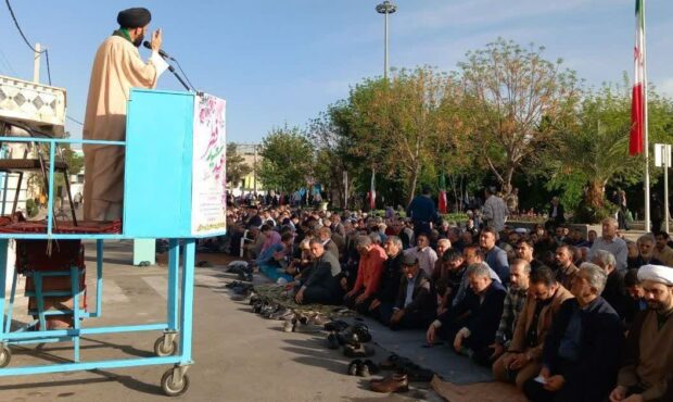 اقامه نماز عید سعید فطر در گرمسار