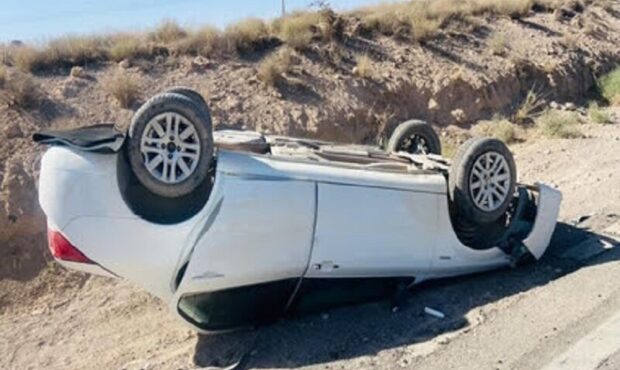 واژگونی خودرو در مهدیشهر یک کشته و پنج مصدوم داشت واژگونی خودرو در مهدیشهر یک کشته و پنج مصدوم داشت