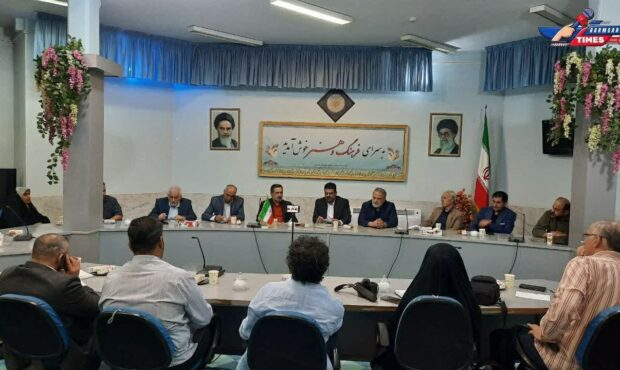 نشست فعالان فرهنگی و هنری شهرستان گرمسار نشست فعالان فرهنگی و هنری شهرستان گرمسار