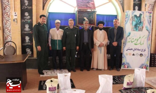 رزمایش مواسات و کمک مومنانه در قالب توزیع ۲۰۰ بسته معیشتی در گرمسار اجرا شد