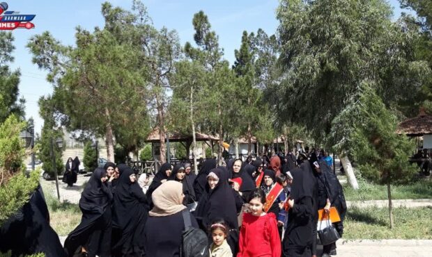 همایش پیادهروی مادر و دختری در گرمسار همایش پیادهروی مادر و دختری در گرمسار