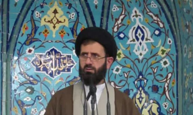 احترام به معلم، نشانه تقواست احترام به معلم، نشانه تقواست