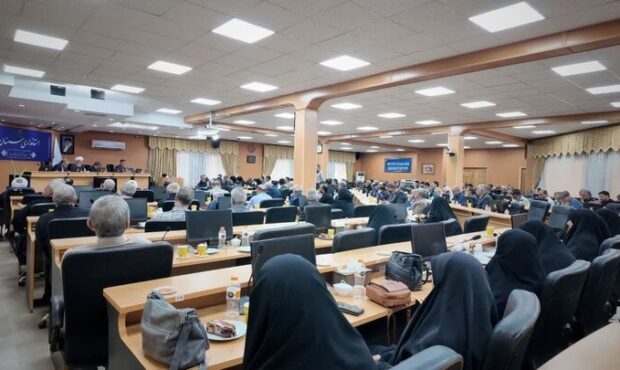 ملت ایران اهل تسلیم نیست؛ استقامت مردمی برخاسته از عقلانیت و معنویت ملت ایران اهل تسلیم نیست؛ استقامت مردمی برخاسته از عقلانیت و معنویت