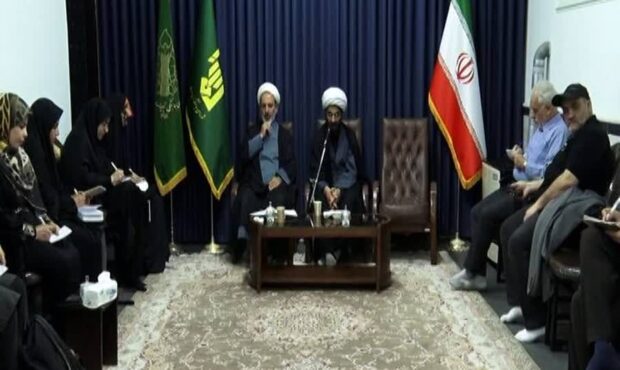 اعلام برنامه های سالروز اقامه نماز جمعه در سمنان اعلام برنامه های سالروز اقامه نماز جمعه در سمنان