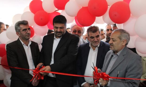 وزیر آموزش و پرورش ۲ طرح عمرانی و اقتصادی غرب سمنان را افتتاح کرد