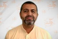 لقمه‌لقمه رنج را بلعیدم تا زنده بمانم