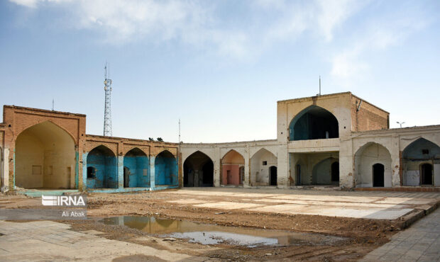 آزادسازی کاروانسرای سمنان؛ روایت رهایی از بند دیوار و وعدهها آزادسازی کاروانسرای سمنان؛ روایت رهایی از بند دیوار و وعدهها