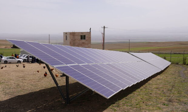 گردشگری و انرژی خورشیدی؛ فرصتی برای توسعه روستاهای گرمسار گردشگری و انرژی خورشیدی؛ فرصتی برای توسعه روستاهای گرمسار