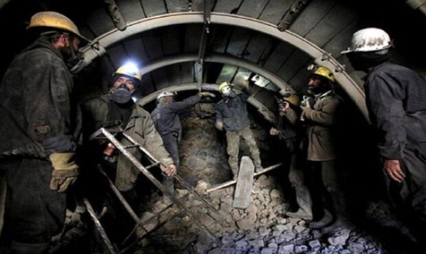 پیمانکاران فاقد صلاحیت از معادن کنار گذاشته میشوند پیمانکاران فاقد صلاحیت از معادن کنار گذاشته میشوند