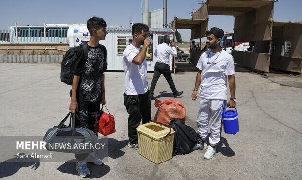 خلاء برخی مشاغل بعد از اخراج اتباع؛ دستور به کارگیری محدود صادر شد خلاء برخی مشاغل بعد از اخراج اتباع؛ دستور به کارگیری محدود صادر شد