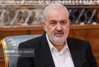 وزیر نیرو از سد نمرود بازدید کرد؛ بررسی حقابه گرمساری‌ها