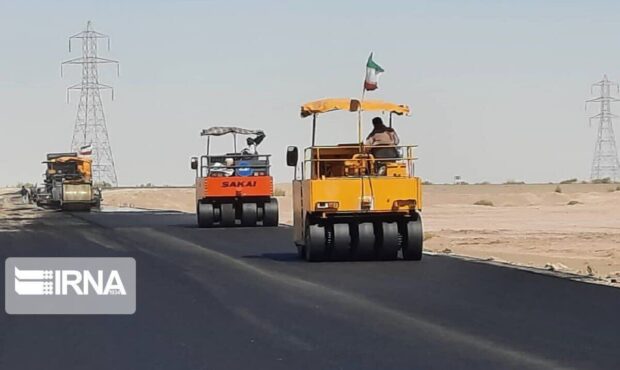 شتاب برای تکمیل طرح راه‌سازی در غرب استان سمنان؛ مسیر ۸۰ روستا در انتظار نفس تازه