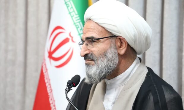 امام جمعه سمنان: تقویت امنیت فرهنگی ازمسیر شبهه شناسی میگذرد