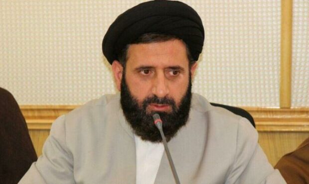 دولت باید در میدان معیشت حضور یابد