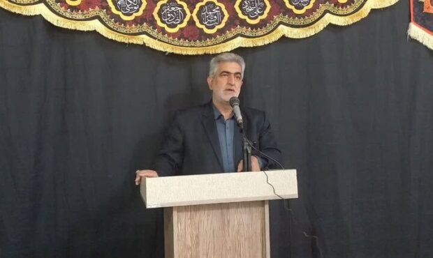 همتی: توسعه باغویلاها با «حقابه کشاورزان» خیانت به اراضی زراعی است همتی: توسعه باغویلاها با «حقابه کشاورزان» خیانت به اراضی زراعی است