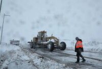 تداوم تردد ایمن در سمنان با برفروبی 1480 کیلومتر راه تداوم تردد ایمن در سمنان با برفروبی 1480 کیلومتر راه