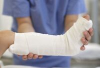 مصدومیت ۱۱ دانشآموز اتباع حادثه مینیبوس جزیی است مصدومیت ۱۱ دانشآموز اتباع حادثه مینیبوس جزیی است