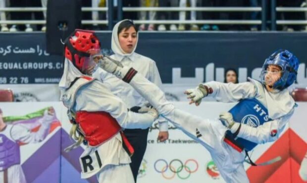 افتخارآفرینی تکواندوکار گرمساری در میدان قهرمانِ قهرمانان