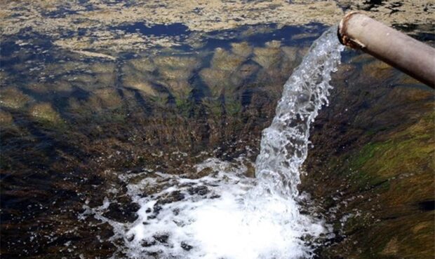 حفاری 6 چاه جدید برای مقابله با تنش آبی در غرب استان سمنان حفاری 6 چاه جدید برای مقابله با تنش آبی در غرب استان سمنان