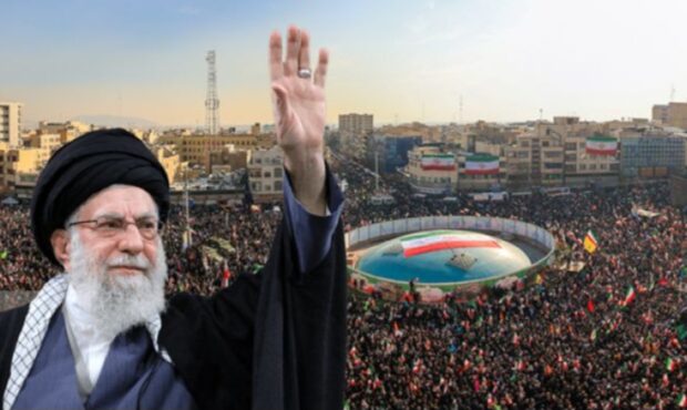 ملّت ایران هویتشان را به رخ دشمنان کشید ملّت ایران هویتشان را به رخ دشمنان کشید