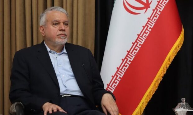 بدرقه وزیر میراث در «پنجراه تاریخ»؛دستورات روی میز مدیران استان سمنان بدرقه وزیر میراث در «پنجراه تاریخ»؛دستورات روی میز مدیران استان سمنان