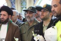 ادای احترام گرمساریها به شهدا ادای احترام گرمساریها به شهدا