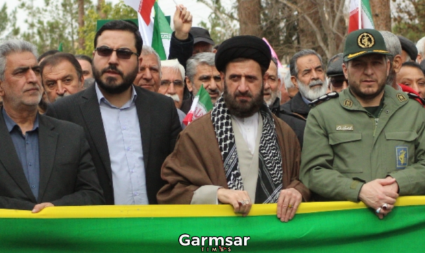 حضور پرشور مردم گرمسار در راهپیمایی ۲۲ بهمن حضور پرشور مردم گرمسار در راهپیمایی ۲۲ بهمن