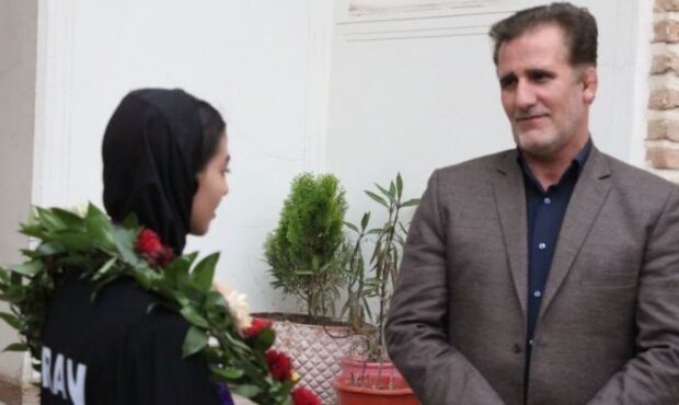 استقبال گرم از قهرمان نوجوان رقابتهای جهانی استقبال گرم از قهرمان نوجوان رقابتهای جهانی