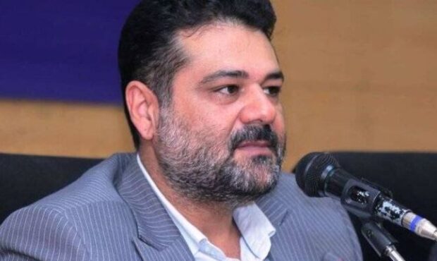 ملت ایران در برابر فشار آمریکا تسلیم نمیشود ملت ایران در برابر فشار آمریکا تسلیم نمیشود