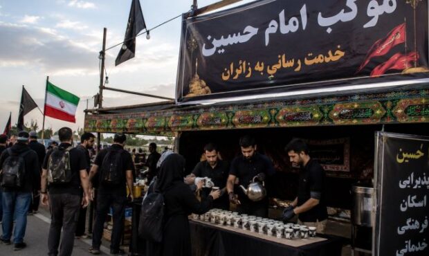 ۳۱۵موکب آماده خدمترسانی به زائران مراسم تشییع شدند ۳۱۵موکب آماده خدمترسانی به زائران مراسم تشییع شدند