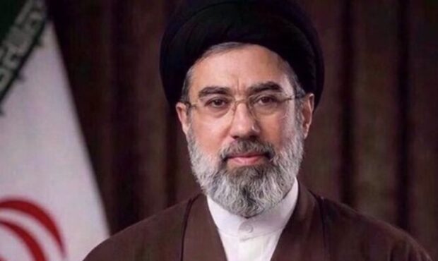 انتقام خون شهید خواست حتمی ملت است انتقام خون شهید خواست حتمی ملت است